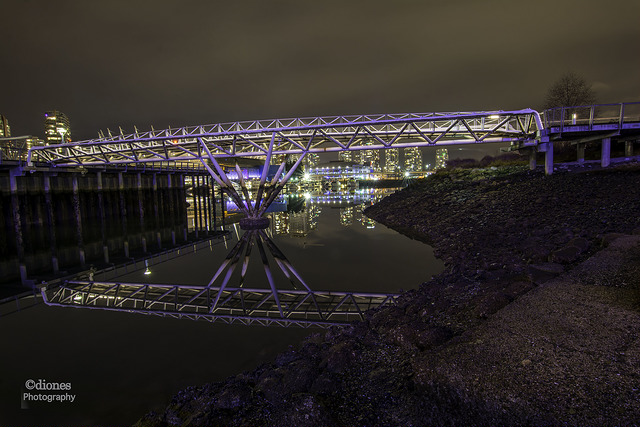 nightime bridge photo