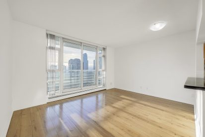 1508 189 Davie Street