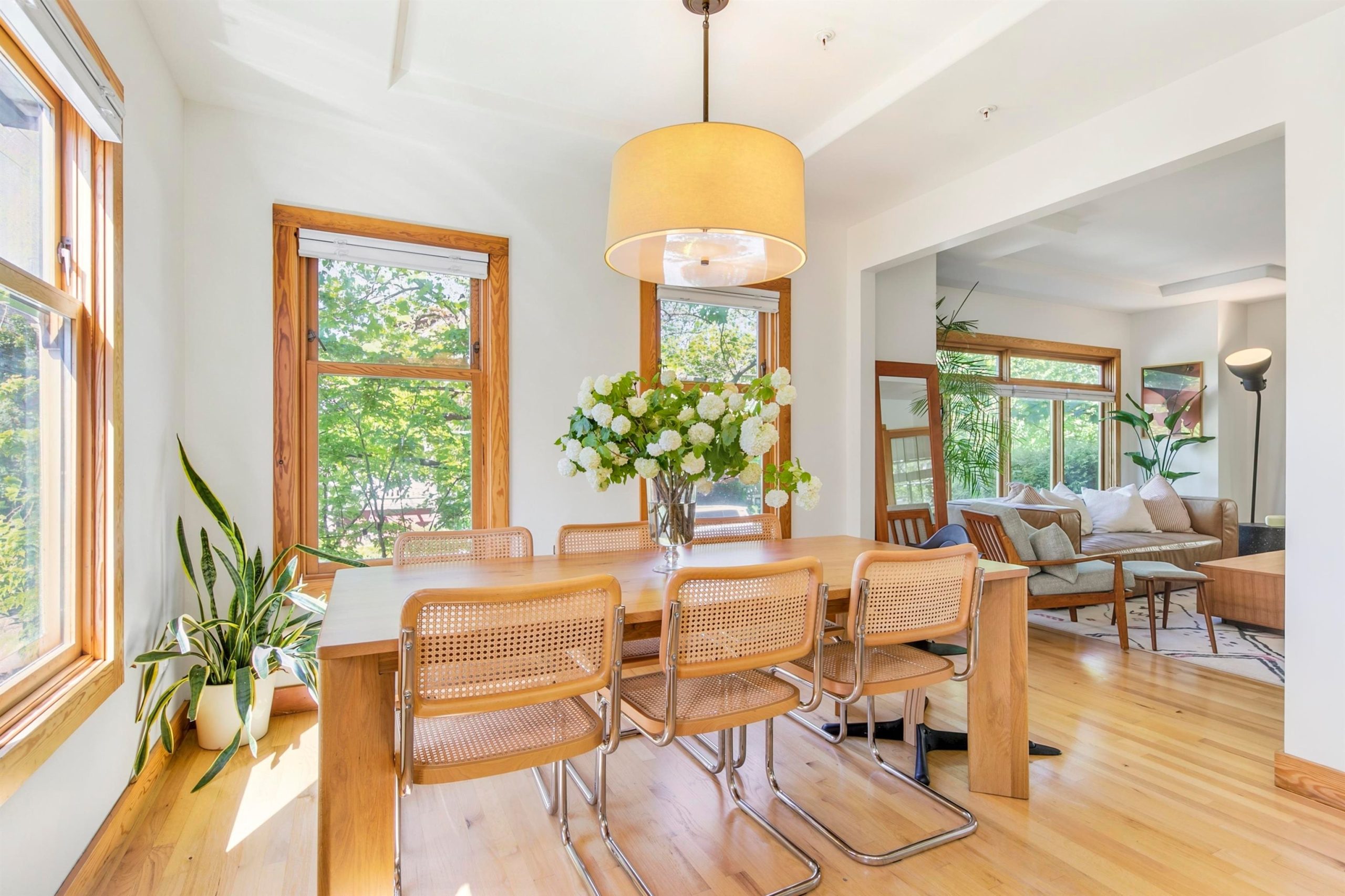 1608 Woodland Drive