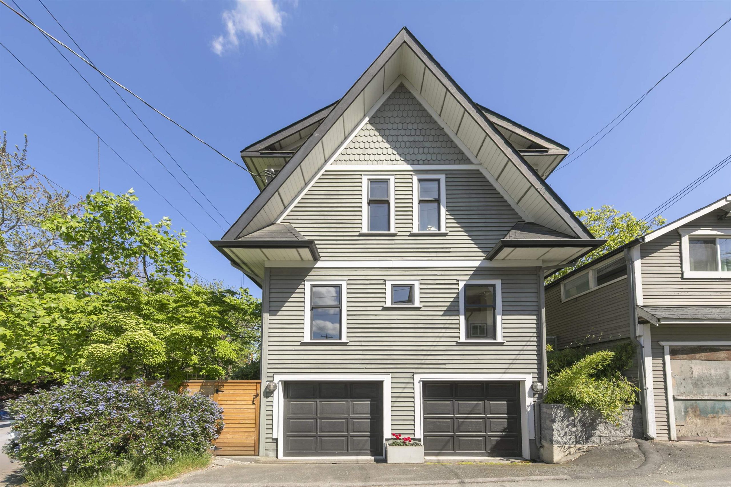 1608 Woodland Drive