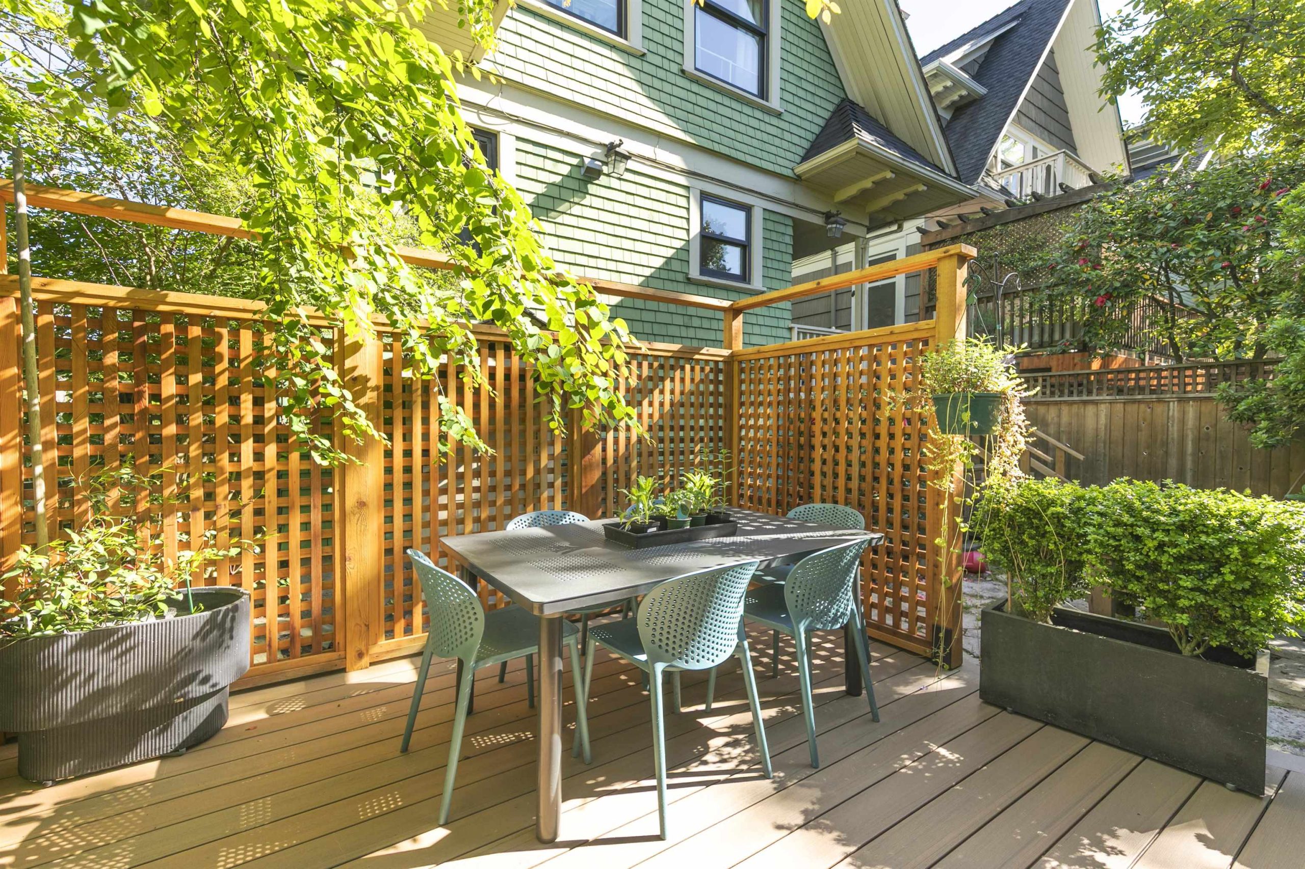 1608 Woodland Drive